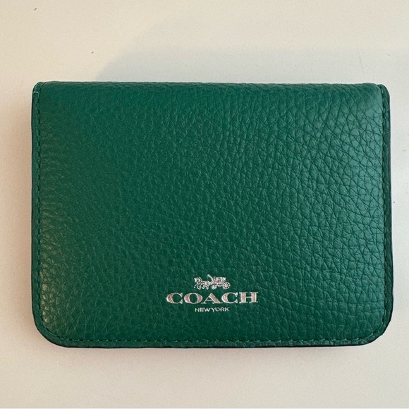 Coach Handbags - Coach Green Leather Wallet Cardholder
